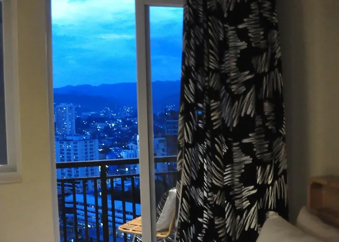Cityscape Grand Tower - Lexis 2br, Across Ayala Mall, Near It Park Себу